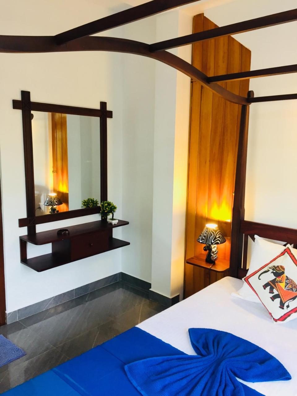 Sanjula Apartments ฮิกคาดูวา ภายนอก รูปภาพ