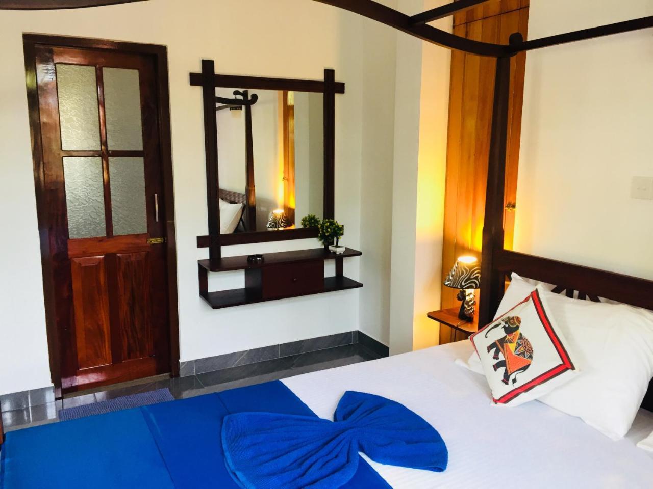 Sanjula Apartments ฮิกคาดูวา ภายนอก รูปภาพ