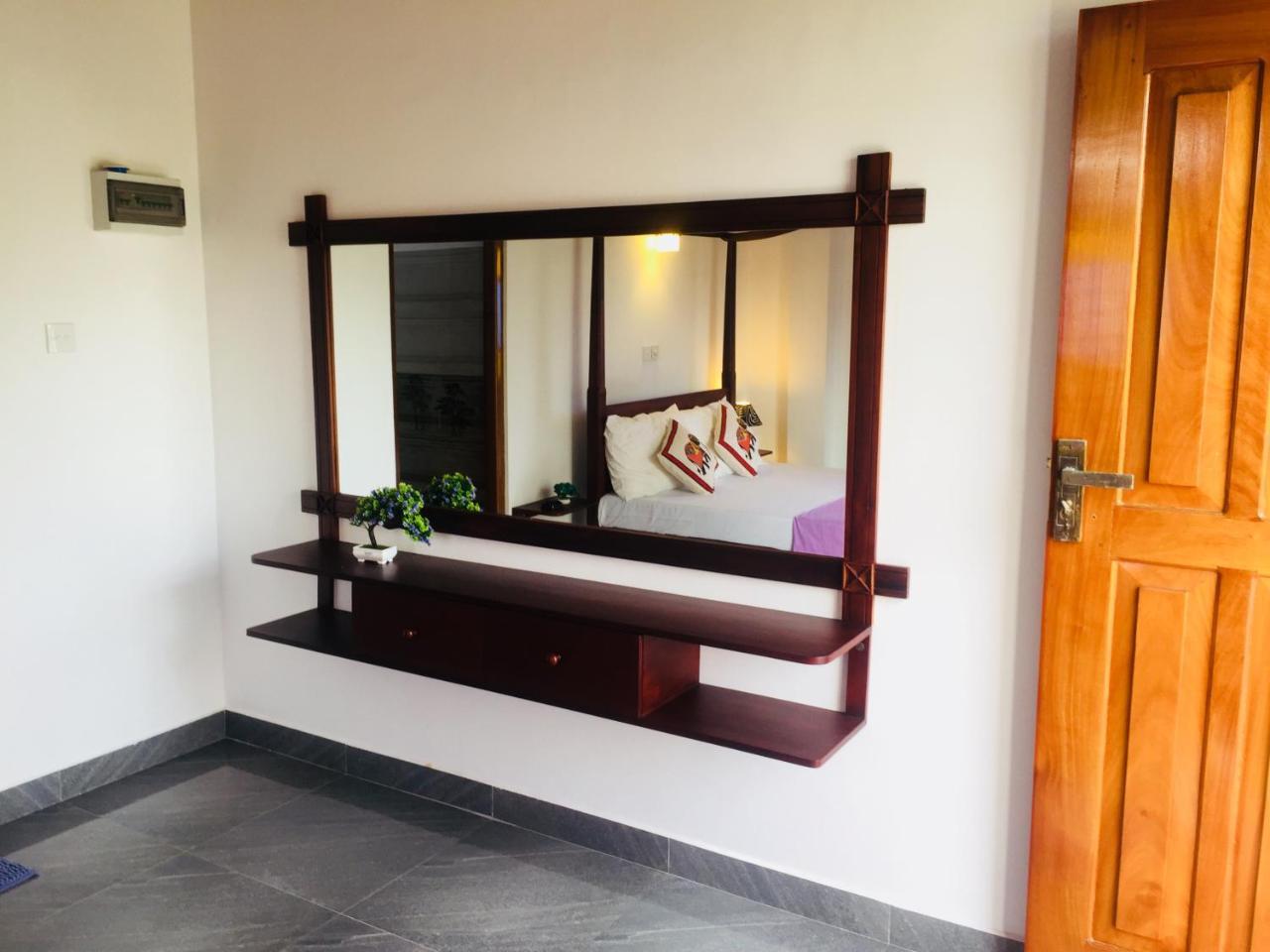 Sanjula Apartments ฮิกคาดูวา ภายนอก รูปภาพ