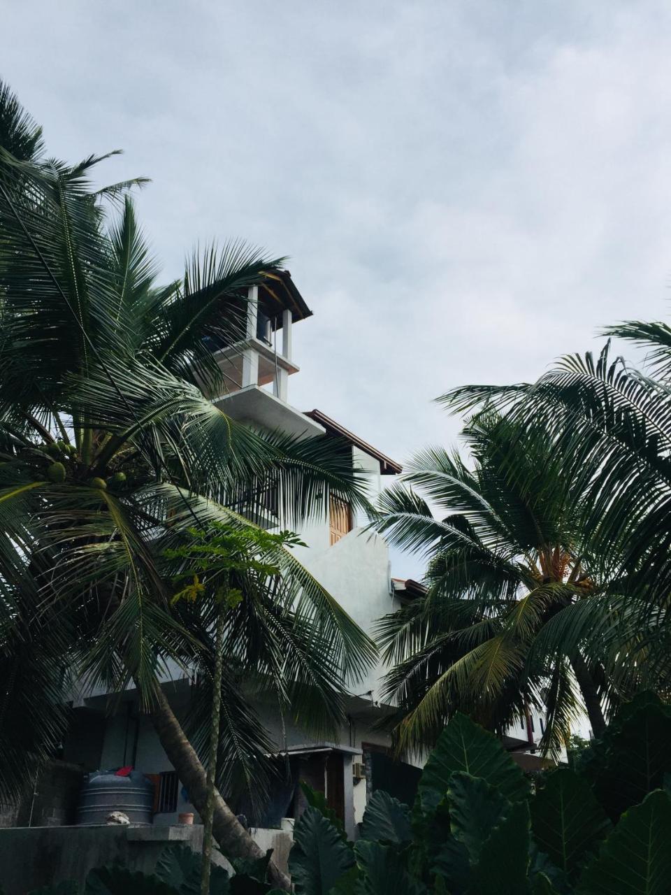Sanjula Apartments ฮิกคาดูวา ภายนอก รูปภาพ