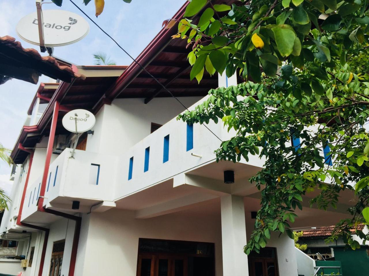 Sanjula Apartments ฮิกคาดูวา ภายนอก รูปภาพ